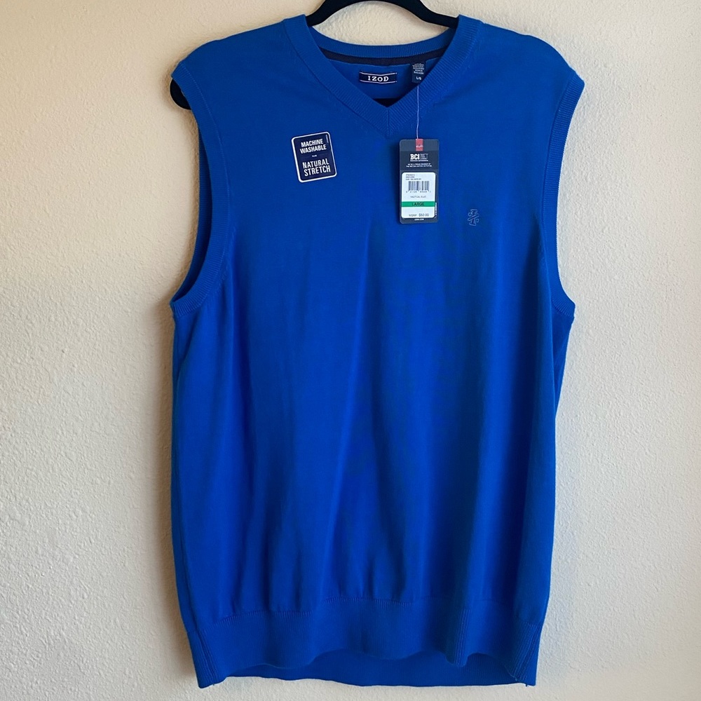 IZOD Sweater Vest NWT